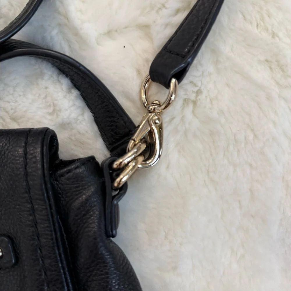 Kate Spade Cobble Hill Black Pebbled Leather Classic Crossbody Bag